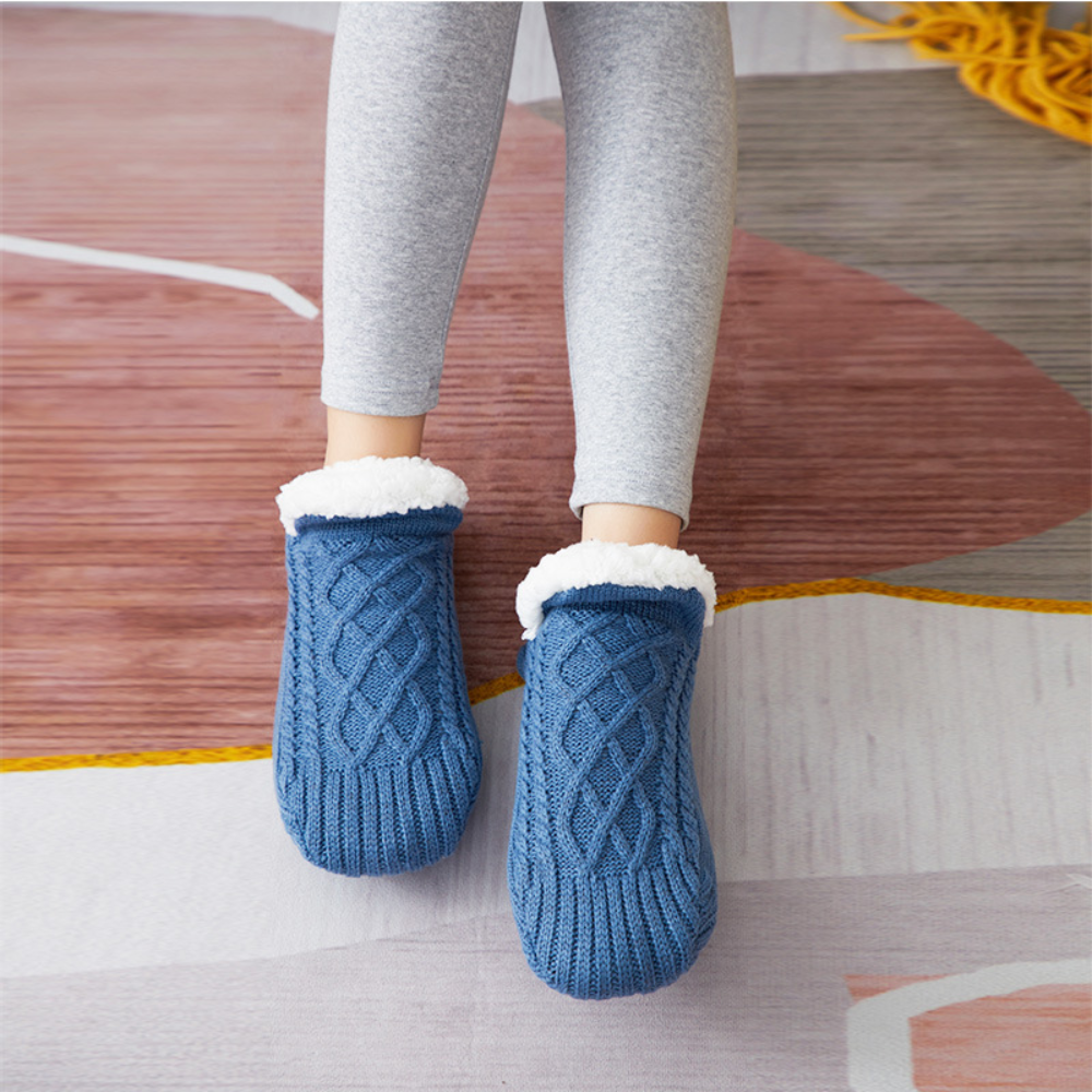 CozyGrip™ – Rutschfeste Thermosocken für Damen & Herren Zuhause