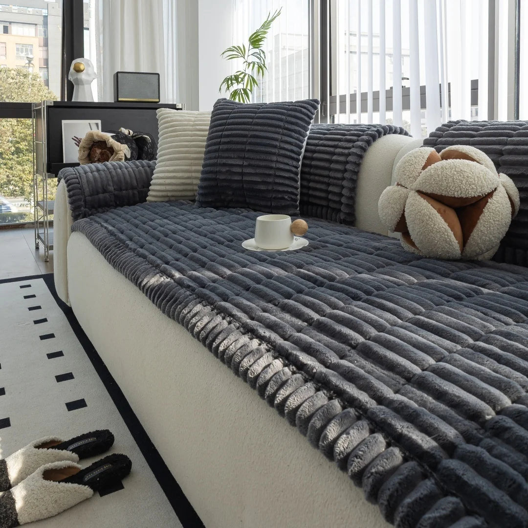 LazySnug™ - Atmungsaktive Flanell-Sofaschonerdecke mit Anti-Rutsch Funktion