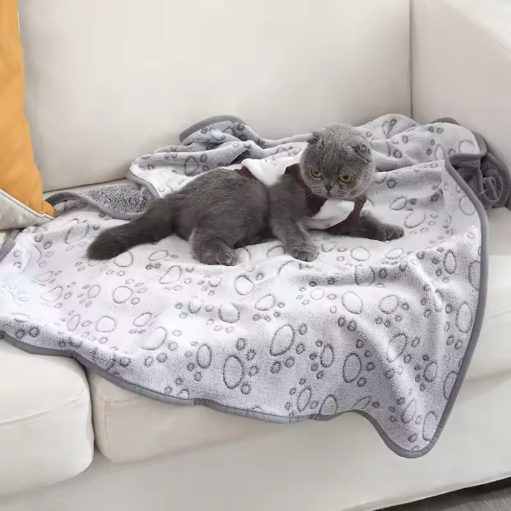PAWRELLE™ CozyBlanket – Flauschige Haustierdecke für Hunde & Katzen