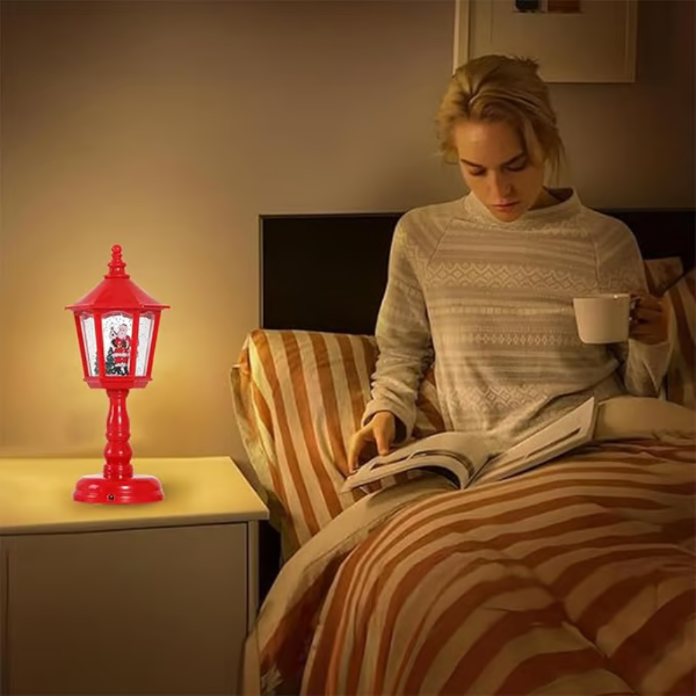 MelodyGlow™ Musikalische Weihnachts-Tischlampe mit Schneekugel & LED-Beleuchtung