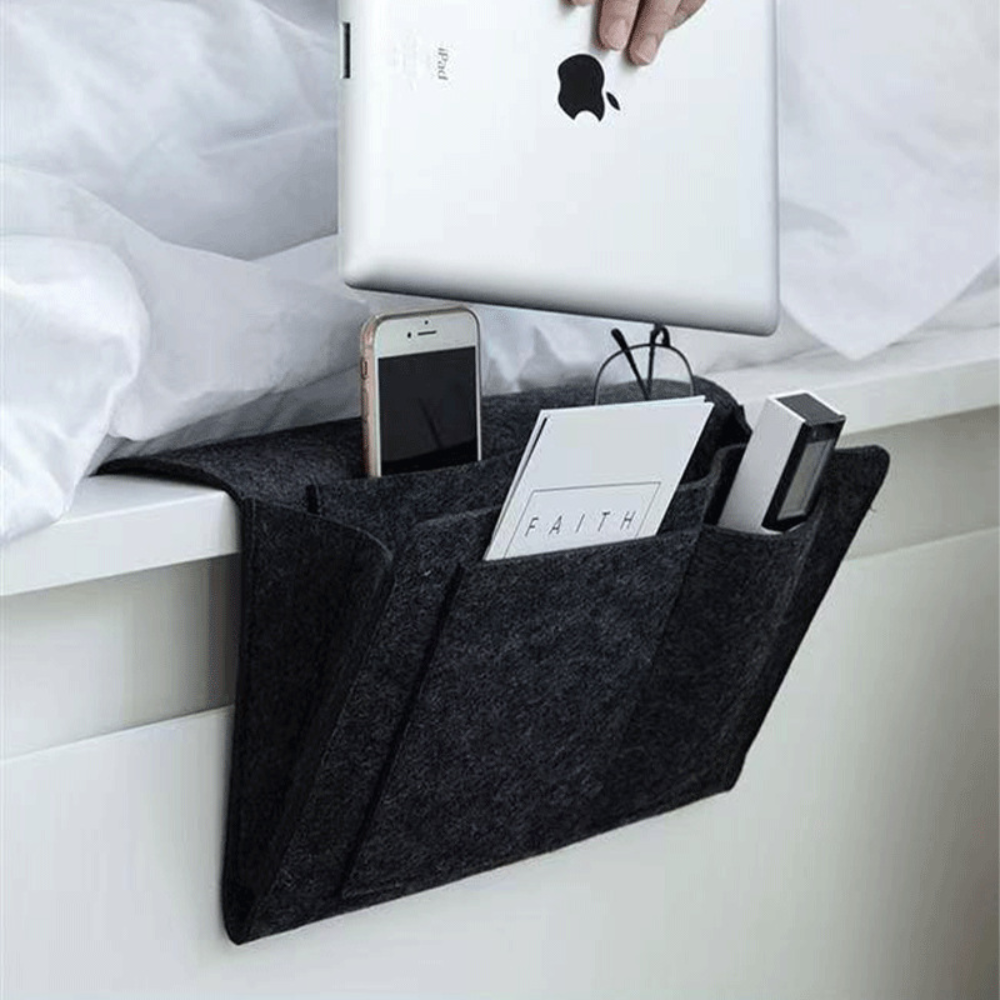 NachtNest™ – Bettablage mit Taschen für Buch, Tablet & Co