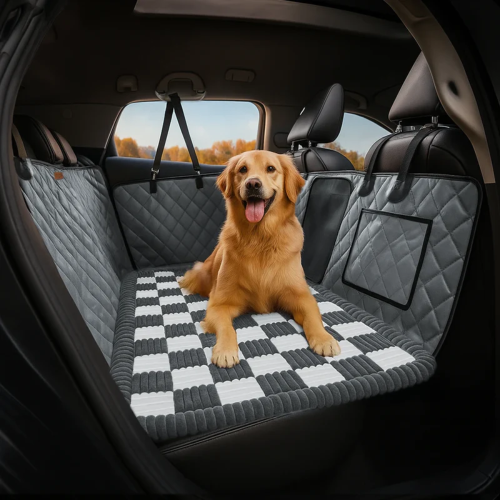RideComfort™ - Kuschelige Karo-Auto-Sitzauflage & Hundebett mit Anti-Rutsch