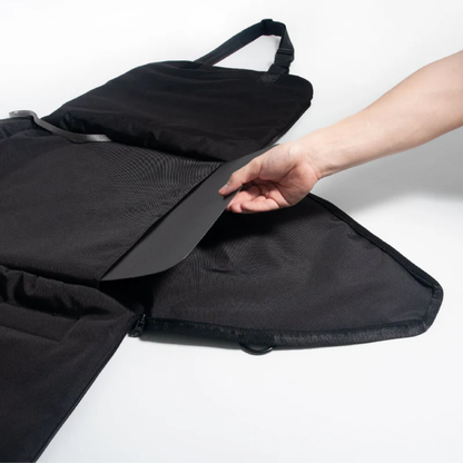 TriGo™ - Multifunktionaler Auto-Sitz & Tragetasche in Dreiecksform