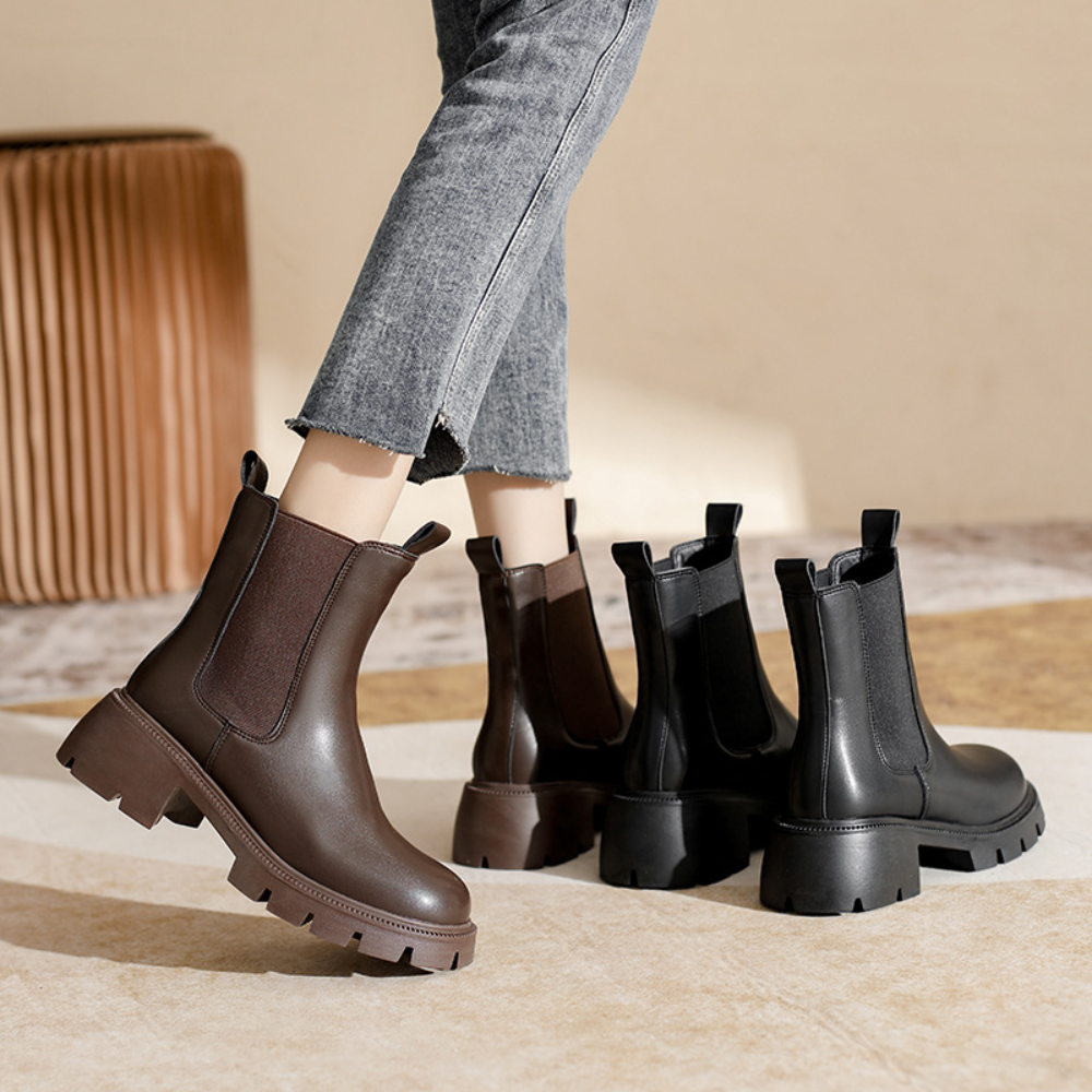 Amélia™ – Moderne & elegante Booties  aus Kunst-Wildleder