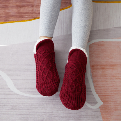 CozyGrip™ – Rutschfeste Thermosocken für Damen & Herren Zuhause