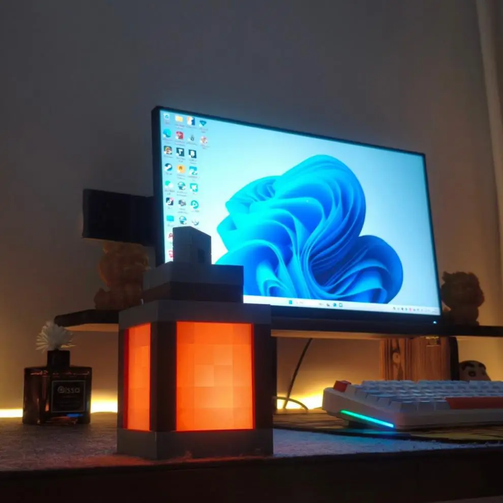 CraftLight™ – Pixel-Style LED-Laterne