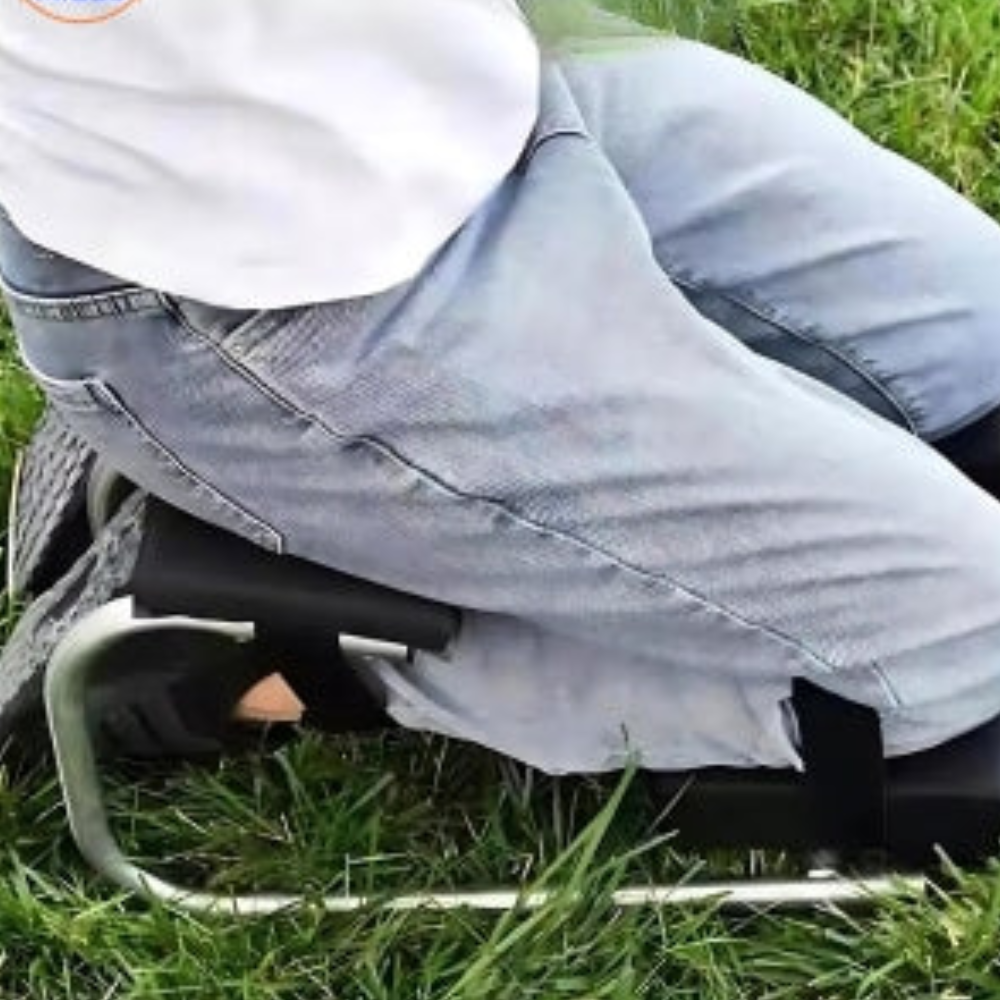 GartenKnie™ – Klappbare Kniebank mit Tragegurt & Polsterung für Komfort beim Gärtnern