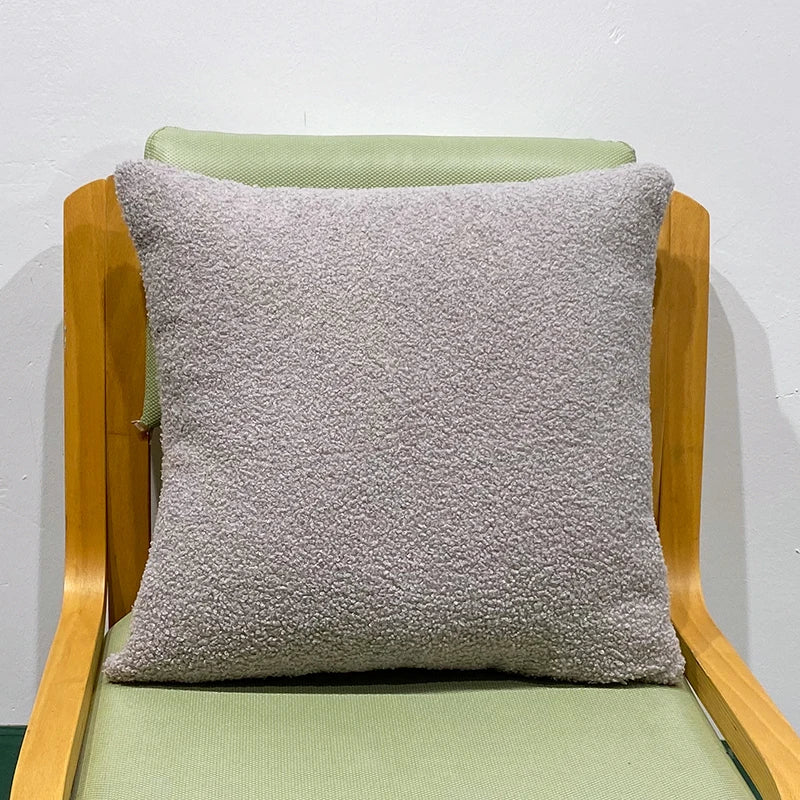 NordHug™ – Kuschelige Bouclé-Kissenhülle